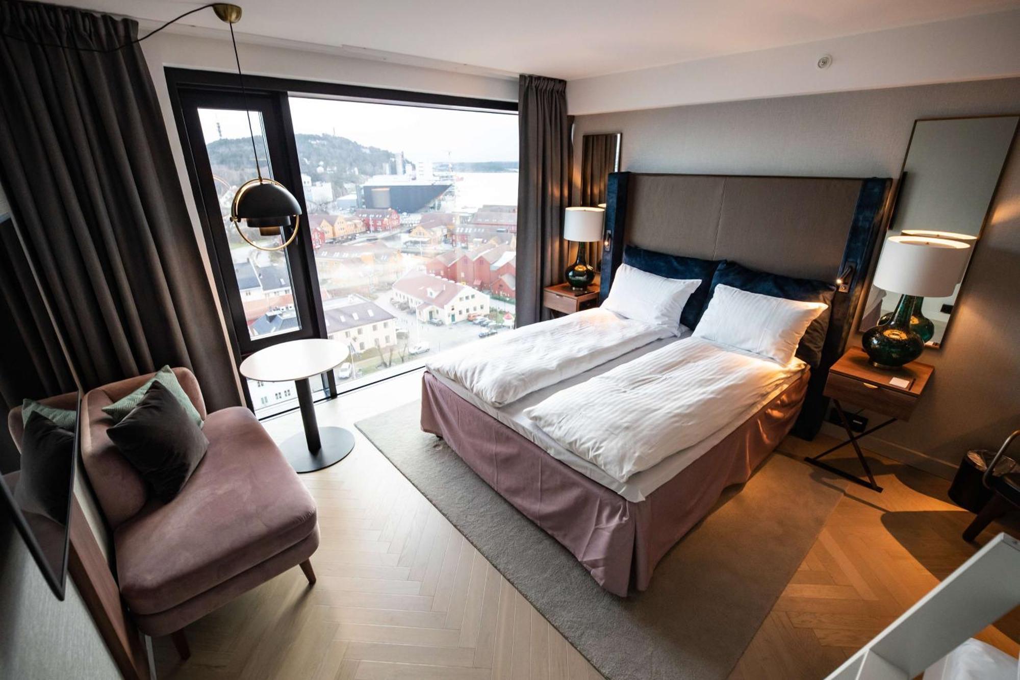Radisson Blu Caledonien Hotel, Kristiansand Exterior foto